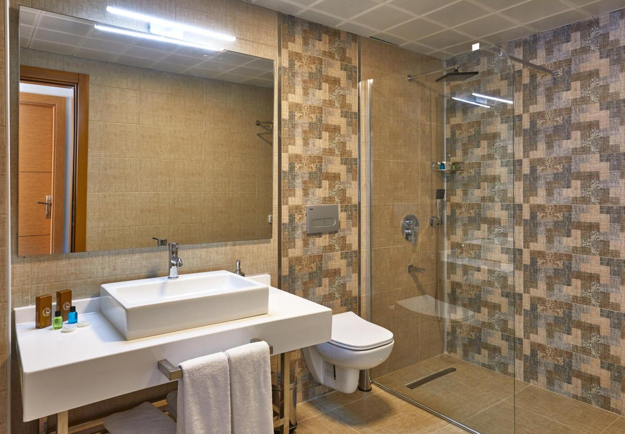 Hattusa Vacation Business Thermal Hotel Saray Exterior foto
